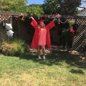 Meet your Posher, Dominique